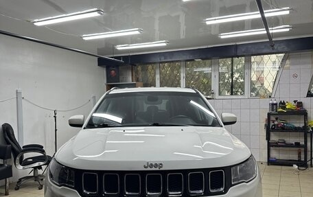 Jeep Compass II, 2018 год, 2 050 000 рублей, 23 фотография
