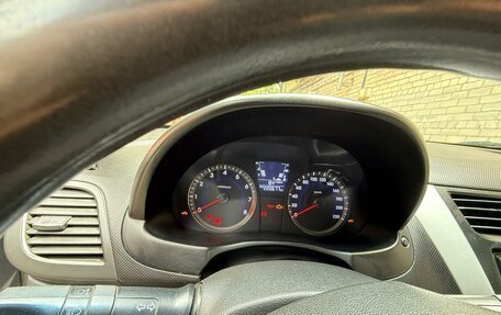 Hyundai Solaris II рестайлинг, 2011 год, 689 000 рублей, 15 фотография