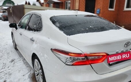Toyota Camry, 2019 год, 2 749 000 рублей, 4 фотография