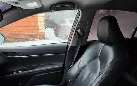 Toyota Camry, 2019 год, 2 749 000 рублей, 16 фотография