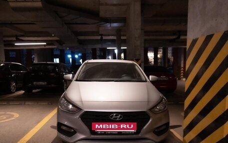 Hyundai Solaris II рестайлинг, 2017 год, 1 400 000 рублей, 3 фотография