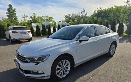 Volkswagen Passat B8 рестайлинг, 2017 год, 2 245 000 рублей, 7 фотография