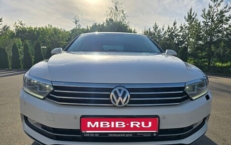 Volkswagen Passat B8 рестайлинг, 2017 год, 2 245 000 рублей, 19 фотография