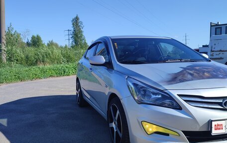 Hyundai Solaris II рестайлинг, 2015 год, 1 490 000 рублей, 5 фотография