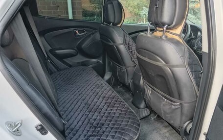 Hyundai ix35 I рестайлинг, 2013 год, 1 450 000 рублей, 12 фотография