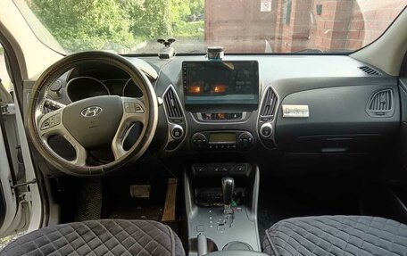 Hyundai ix35 I рестайлинг, 2013 год, 1 450 000 рублей, 9 фотография