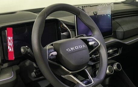 Skoda Kodiaq, 2025 год, 5 700 000 рублей, 12 фотография