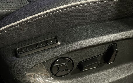 Skoda Kodiaq, 2025 год, 5 700 000 рублей, 19 фотография
