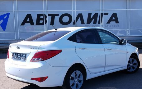 Hyundai Solaris II рестайлинг, 2015 год, 908 000 рублей, 2 фотография