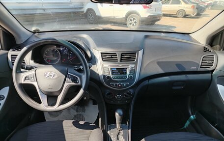 Hyundai Solaris II рестайлинг, 2015 год, 908 000 рублей, 5 фотография