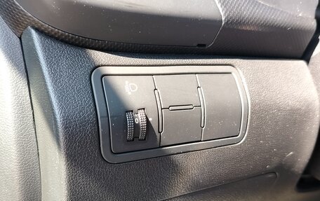 Hyundai Solaris II рестайлинг, 2015 год, 908 000 рублей, 7 фотография