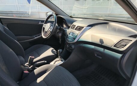 Hyundai Solaris II рестайлинг, 2015 год, 908 000 рублей, 13 фотография