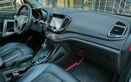 Chery Tiggo 5 I рестайлинг, 2017 год, 1 091 000 рублей, 13 фотография