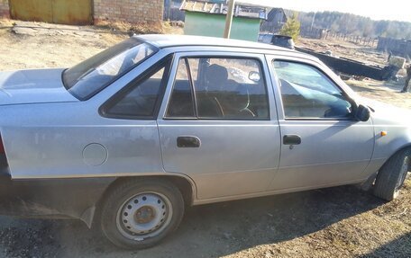 Daewoo Nexia I рестайлинг, 2010 год, 220 000 рублей, 3 фотография