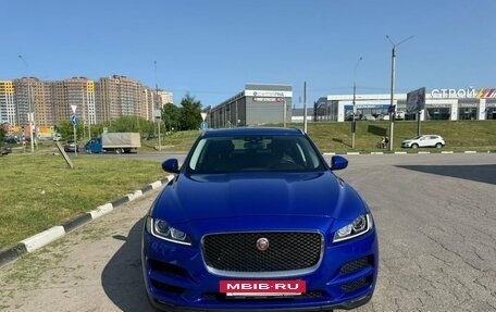 Jaguar F-Pace, 2017 год, 2 940 000 рублей, 2 фотография