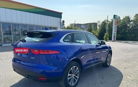 Jaguar F-Pace, 2017 год, 2 940 000 рублей, 5 фотография