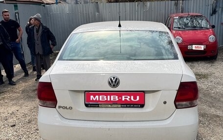 Volkswagen Polo VI (EU Market), 2011 год, 530 000 рублей, 3 фотография