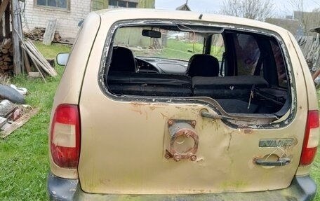 Chevrolet Niva I рестайлинг, 2004 год, 200 000 рублей, 3 фотография