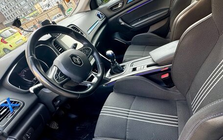 Renault Megane IV, 2019 год, 1 620 000 рублей, 9 фотография