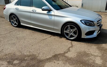 Mercedes-Benz C-Класс, 2017 год, 2 100 000 рублей, 4 фотография
