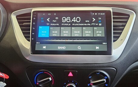 Hyundai Solaris II рестайлинг, 2018 год, 1 279 000 рублей, 14 фотография