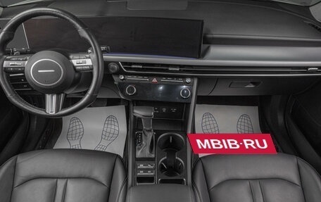 Hyundai Sonata VIII, 2023 год, 4 749 000 рублей, 8 фотография
