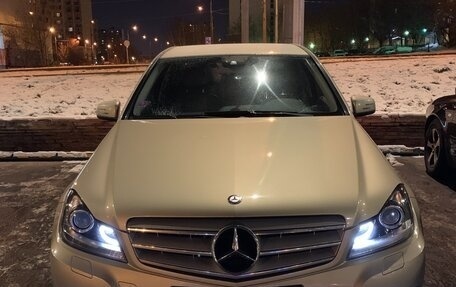 Mercedes-Benz C-Класс, 2011 год, 1 340 000 рублей, 2 фотография