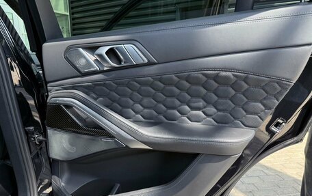 BMW X6 M, 2022 год, 17 000 000 рублей, 31 фотография