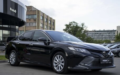 Toyota Camry, 2020 год, 2 395 000 рублей, 3 фотография