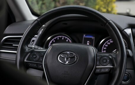 Toyota Camry, 2020 год, 2 395 000 рублей, 14 фотография
