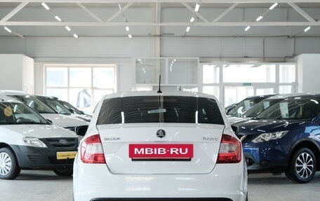 Skoda Rapid I, 2015 год, 949 000 рублей, 4 фотография