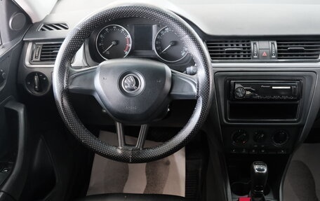 Skoda Rapid I, 2015 год, 949 000 рублей, 10 фотография