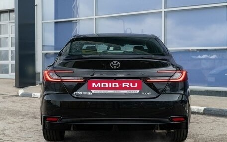 Toyota Camry, 2024 год, 4 250 000 рублей, 5 фотография