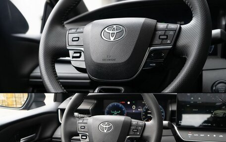 Toyota Camry, 2024 год, 4 250 000 рублей, 18 фотография