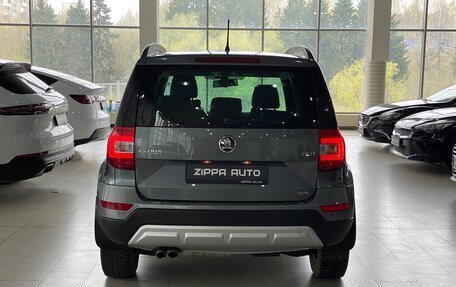 Skoda Yeti I рестайлинг, 2015 год, 1 519 000 рублей, 5 фотография