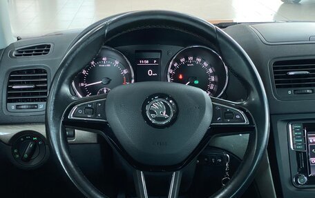 Skoda Yeti I рестайлинг, 2015 год, 1 519 000 рублей, 12 фотография