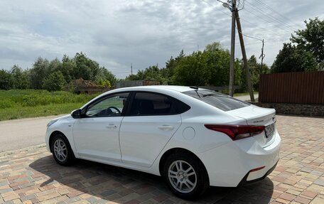Hyundai Solaris II рестайлинг, 2019 год, 1 550 000 рублей, 6 фотография