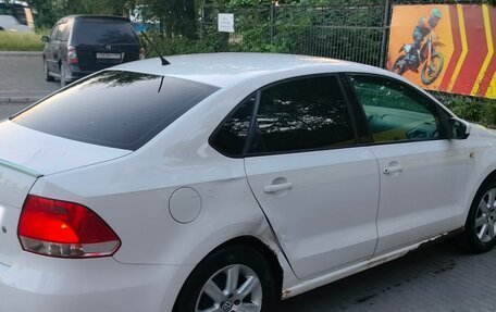 Volkswagen Polo VI (EU Market), 2013 год, 530 000 рублей, 2 фотография