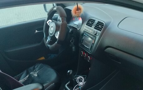 Volkswagen Polo VI (EU Market), 2013 год, 530 000 рублей, 10 фотография