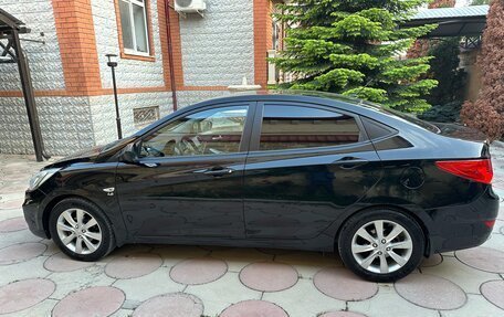 Hyundai Solaris II рестайлинг, 2013 год, 710 000 рублей, 4 фотография