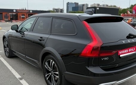 Volvo V90 Cross Country I рестайлинг, 2018 год, 3 700 000 рублей, 6 фотография