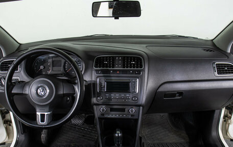 Volkswagen Polo VI (EU Market), 2013 год, 695 000 рублей, 14 фотография