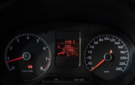 Volkswagen Polo VI (EU Market), 2013 год, 695 000 рублей, 13 фотография