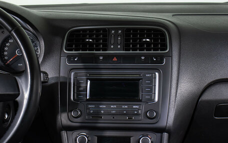 Volkswagen Polo VI (EU Market), 2013 год, 695 000 рублей, 15 фотография