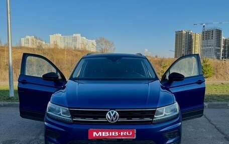 Volkswagen Tiguan II, 2020 год, 2 300 000 рублей, 4 фотография