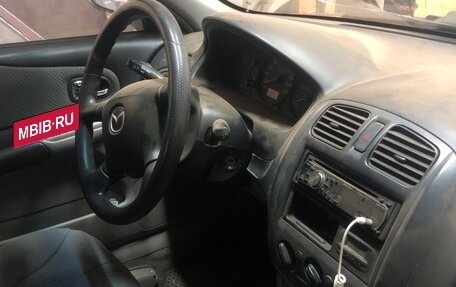 Mazda 323, 2001 год, 90 000 рублей, 3 фотография