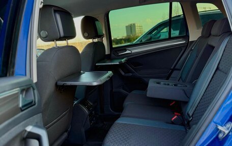 Volkswagen Tiguan II, 2020 год, 2 300 000 рублей, 11 фотография