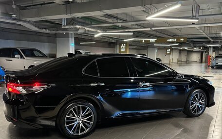 Toyota Camry, 2023 год, 4 600 000 рублей, 5 фотография