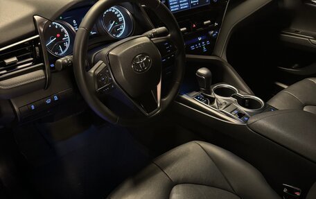 Toyota Camry, 2023 год, 4 600 000 рублей, 8 фотография