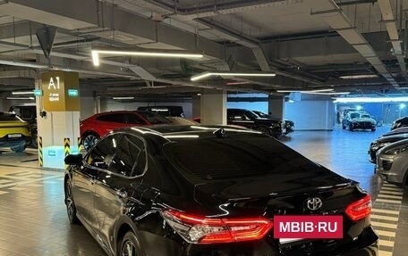 Toyota Camry, 2023 год, 4 600 000 рублей, 3 фотография